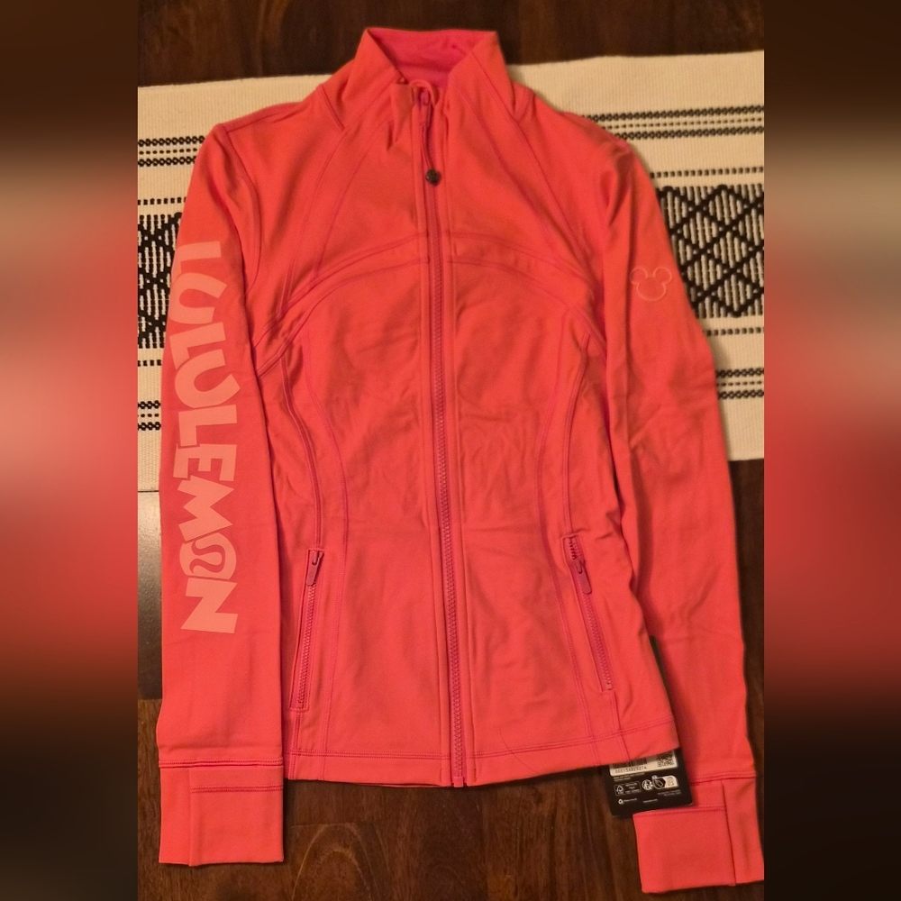 lululemon Lipgloss Define Jacket